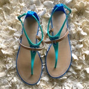 ✅BCBG T-Strap Sandals TRI-COLOR